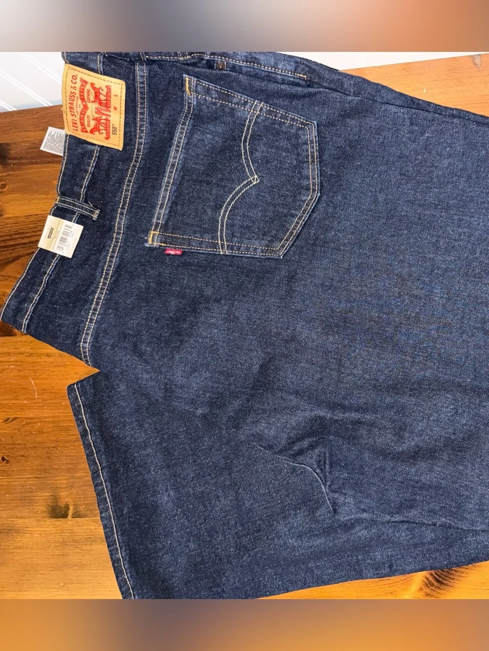 Levi's 550 Men's Indigo Tapered Leg Jeans 60x32